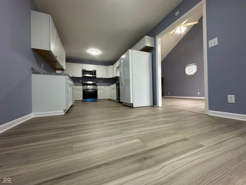 Kitchen at 305 Cardinal Drive, Whiteland, IN