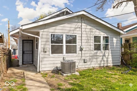 Photo of 2921 E Brookside Avenue, Indianapolis, IN