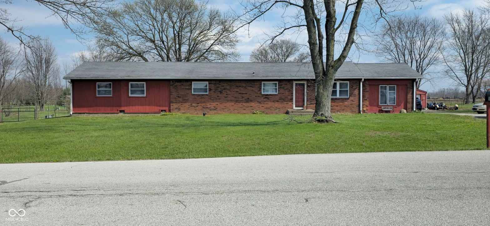 Photo of 10255 Hodge Road, Clayton, IN