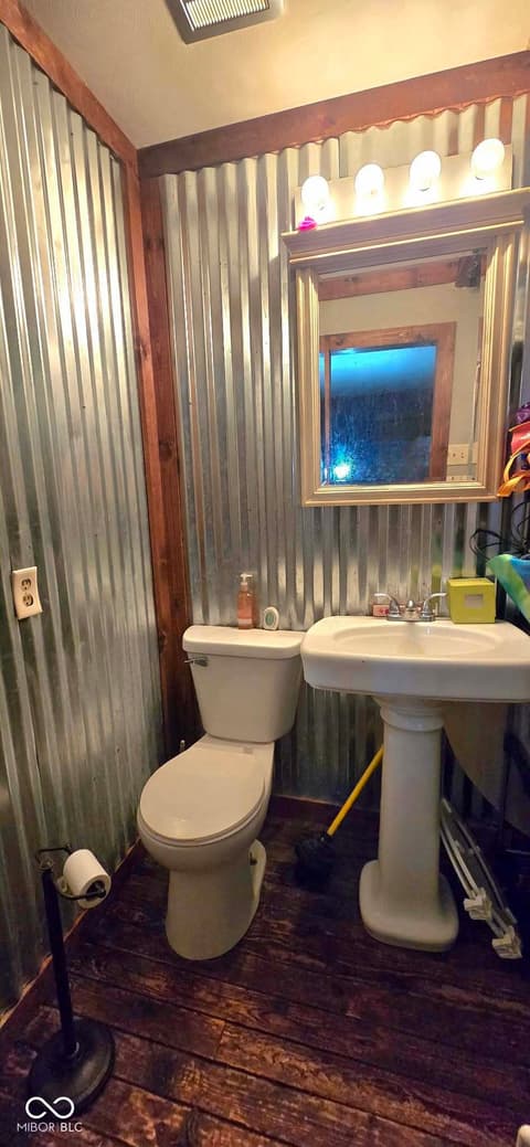 Photo of 10255 Hodge Road, Clayton, IN