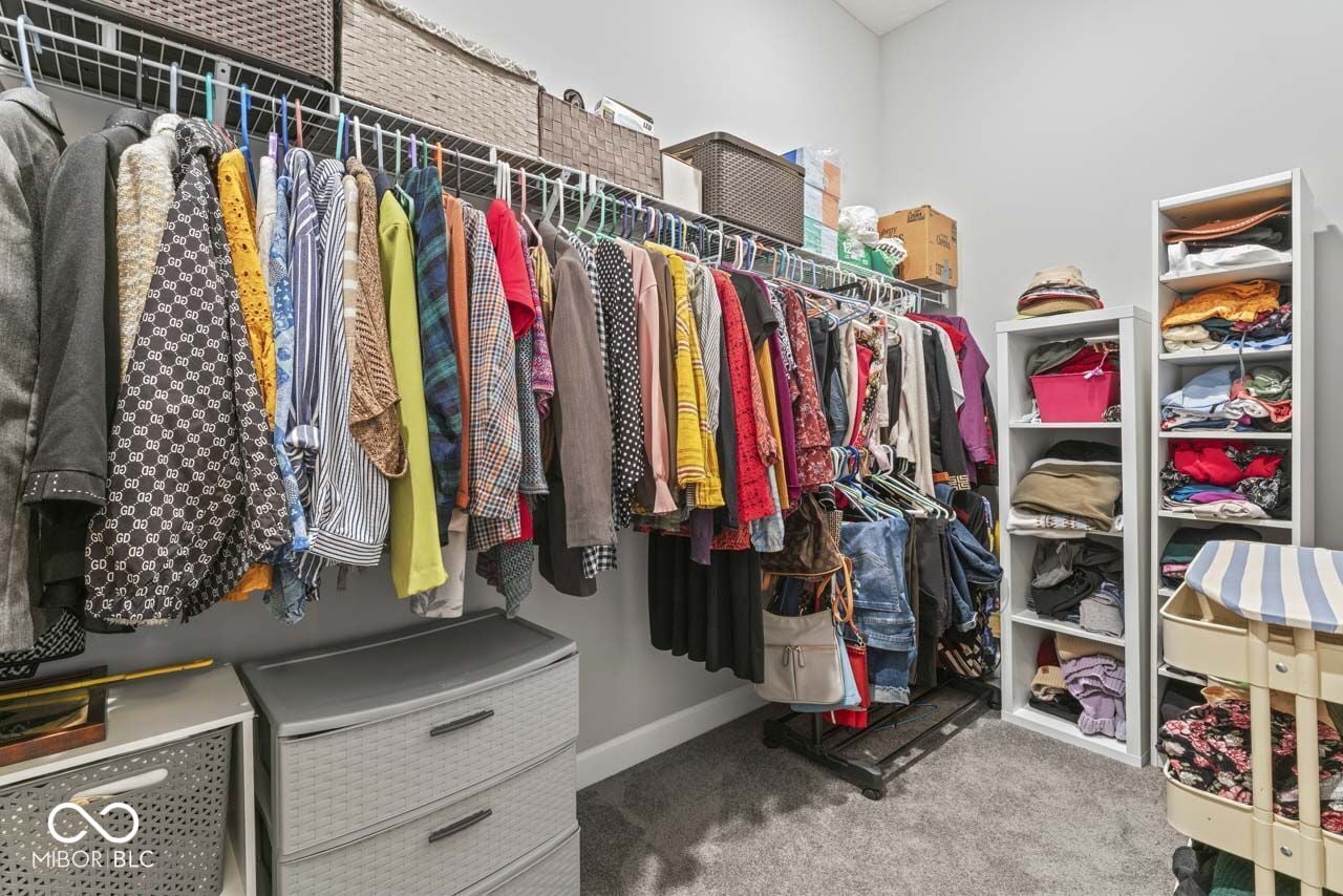 Walk In Closets