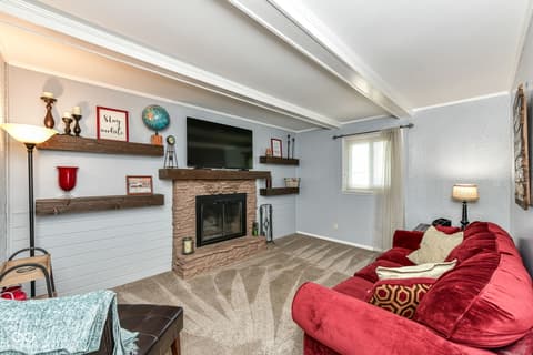 Family room at 150 Springs Court, Carmel, IN