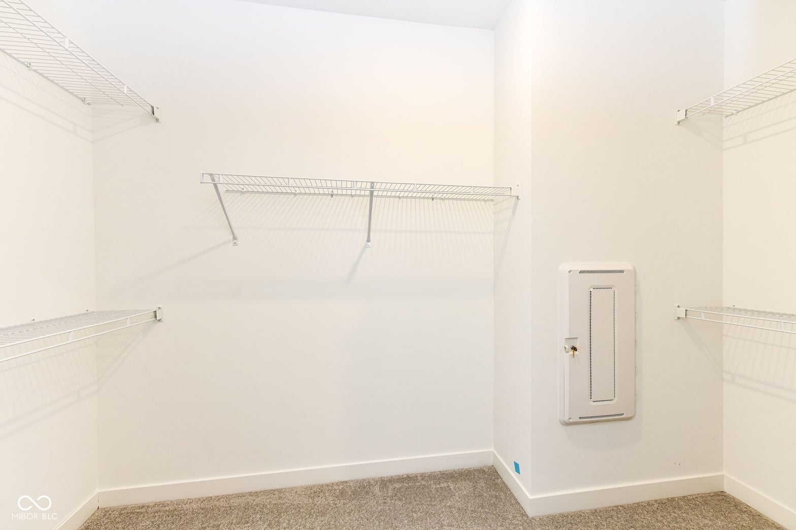 Walk In Closets