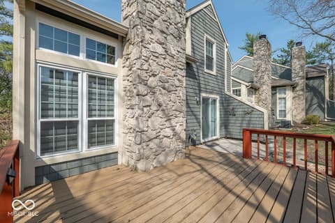 Outdoor living area at 4681 Stansbury Lane, Indianapolis, IN