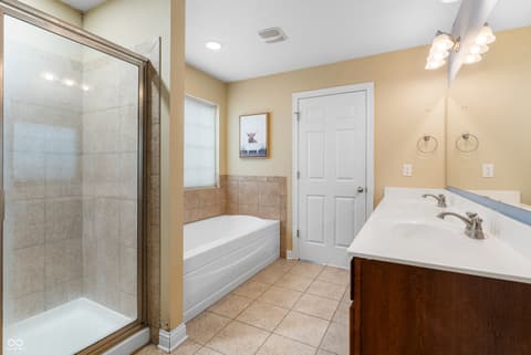 Photo of 3841 Terrace Woods Drive, Columbus, IN