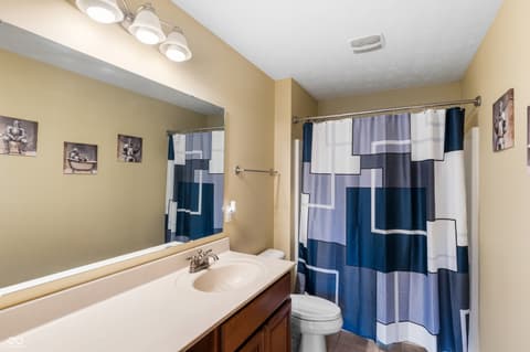 Photo of 3841 Terrace Woods Drive, Columbus, IN