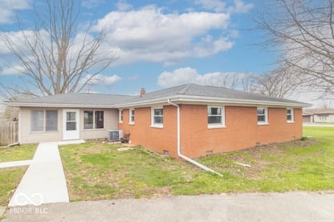 Photo of 3215 E Brown Road, New Castle, IN