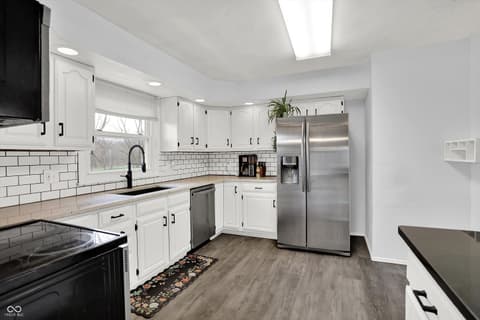 Photo of 1609 Greenacres Drive, Kokomo, IN