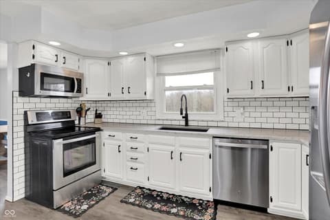 Photo of 1609 Greenacres Drive, Kokomo, IN