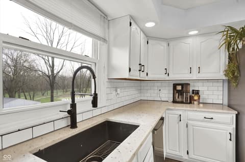 Photo of 1609 Greenacres Drive, Kokomo, IN