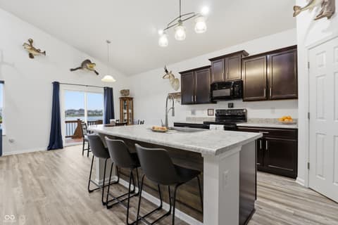 Photo of 8855 Stoddard Lane, Indianapolis, IN