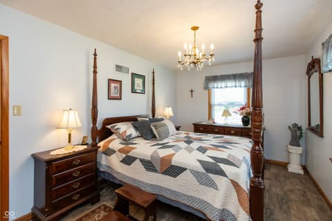 Photo of 831 North Drive, Seymour, IN