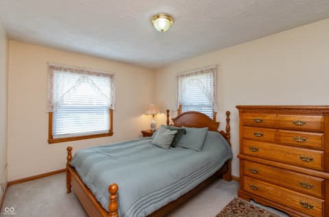 Photo of 831 North Drive, Seymour, IN