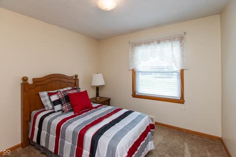 Photo of 831 North Drive, Seymour, IN