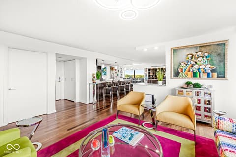 Sitting Room — 4000 N Meridian Street, Indianapolis, IN