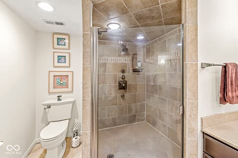Bathroom at 4000 N Meridian Street, Indianapolis, IN