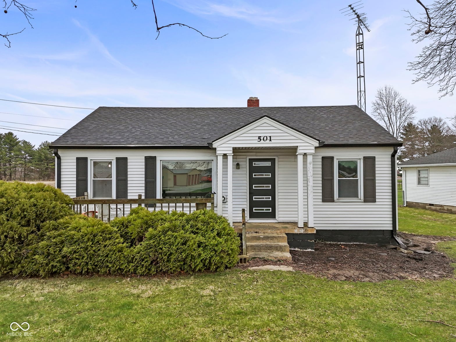 Photo of 501 S Main Street, Kirklin, IN