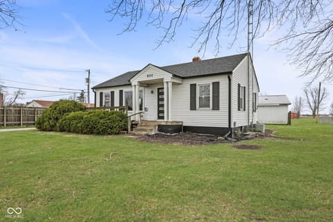 Photo of 501 S Main Street, Kirklin, IN