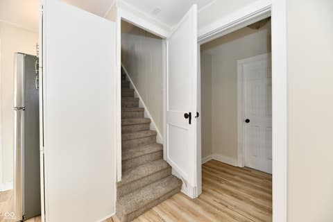 Stairs — 4992 W 100 S, New Palestine, IN