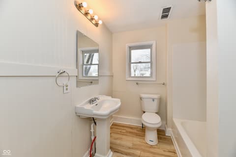 Bathroom at 4992 W 100 S, New Palestine, IN