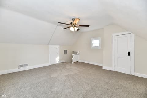 Bedroom at 4992 W 100 S, New Palestine, IN