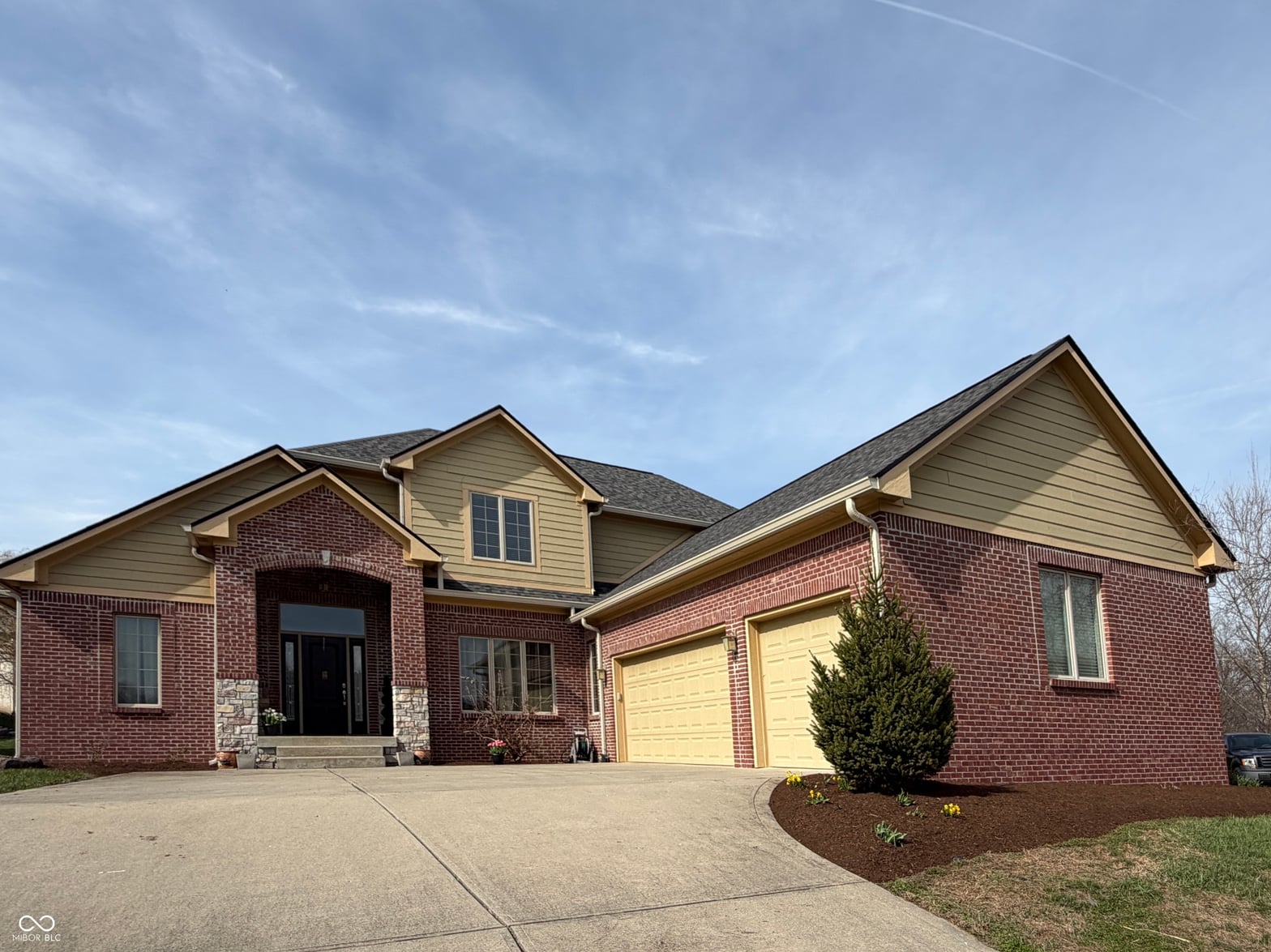 Photo of 736 Willow Pointe Drive N, Plainfield, IN