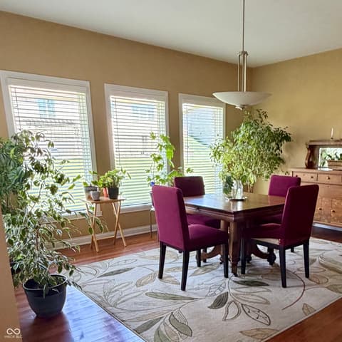 Photo of 736 Willow Pointe Drive N, Plainfield, IN