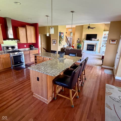 Photo of 736 Willow Pointe Drive N, Plainfield, IN