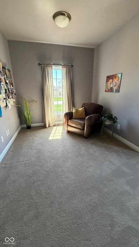 Photo of 736 Willow Pointe Drive N, Plainfield, IN
