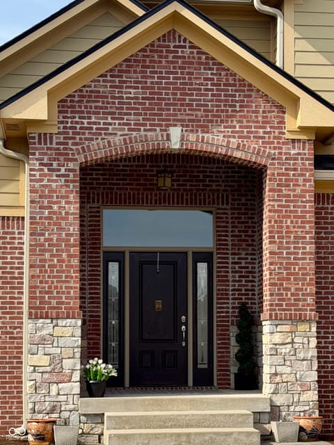 Photo of 736 Willow Pointe Drive N, Plainfield, IN