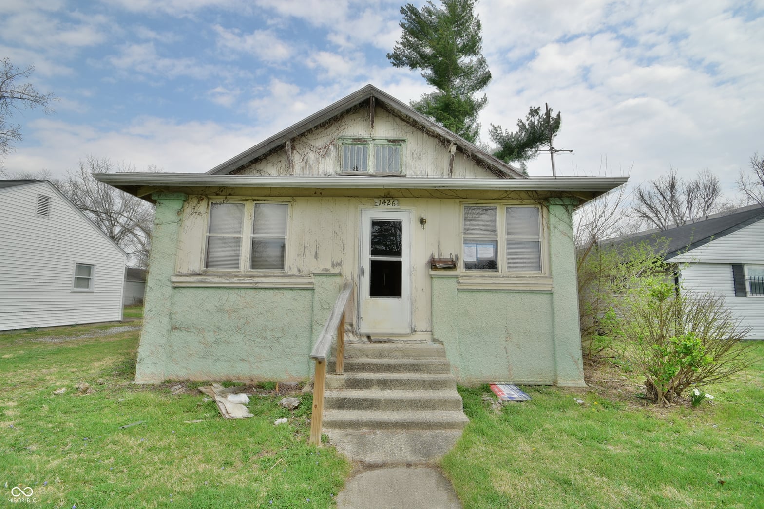Photo of 1426 Dewey Street, Anderson, IN