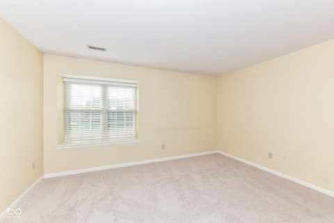 Photo of 7238 Harbour Isle, Indianapolis, IN