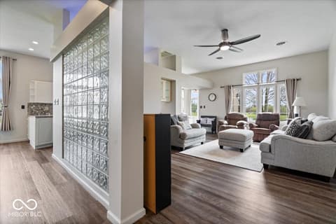 Living room at 8123 W Ashford Lane, Muncie, IN