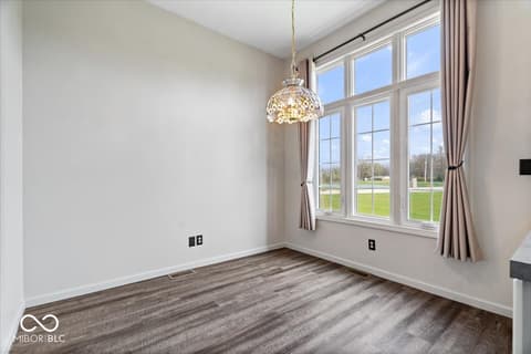 Breakfast Area — 8123 W Ashford Lane, Muncie, IN