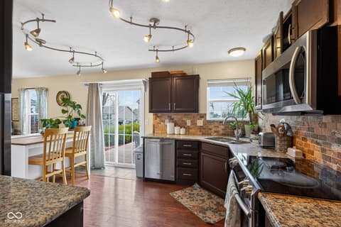 Kitchen at 11454 Seabiscuit Drive, Noblesville, IN