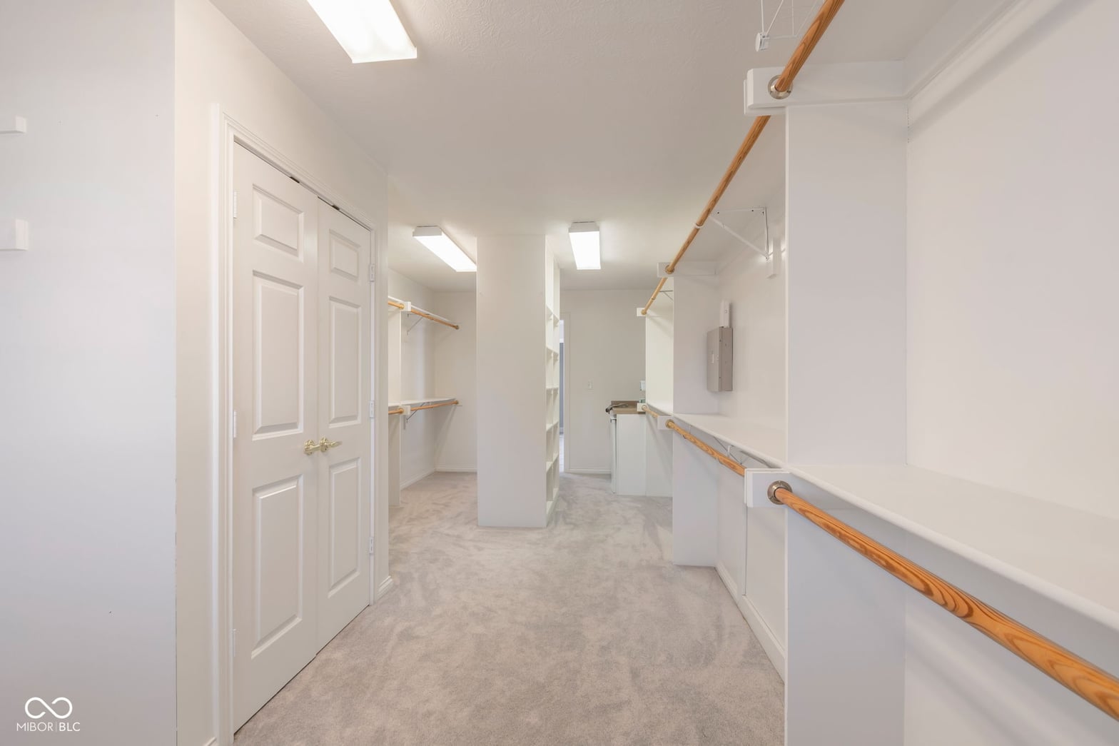 Walk In Closets