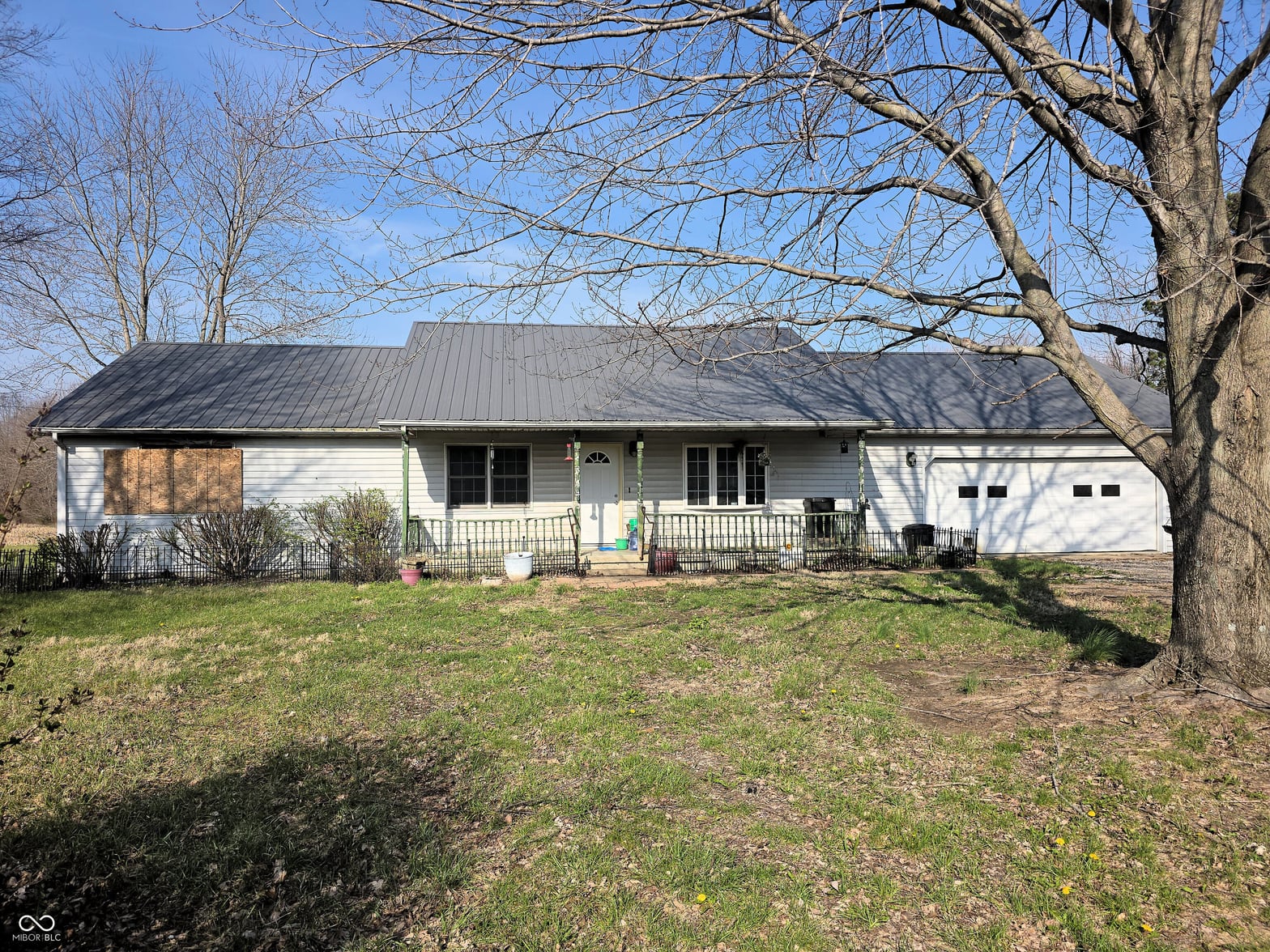 Photo of 5207 N County Road 850 E, Poland, IN
