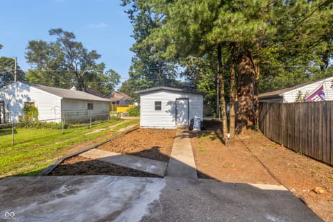Photo of 618 N Gladstone Avenue, Indianapolis, IN