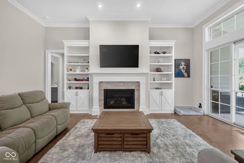 Living room at 11640 Walton Crescent, Zionsville, IN