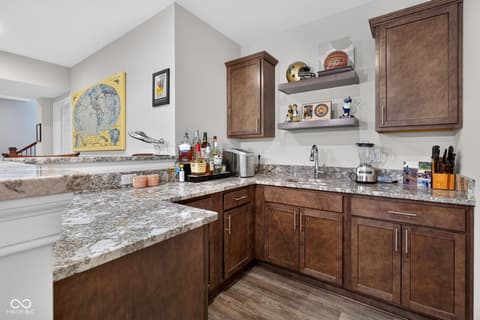 Bar — 11640 Walton Crescent, Zionsville, IN