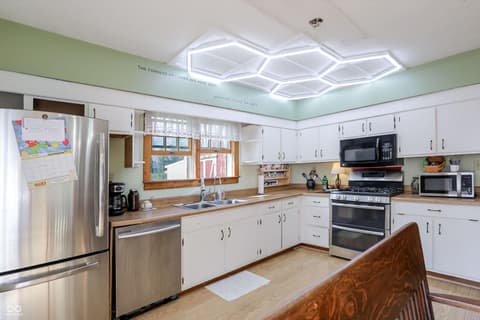 Kitchen at 401 E Pearl Street, Waldron, IN
