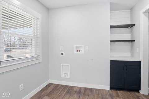 Laundry room at 3501 W 16th Street, Indianapolis, IN