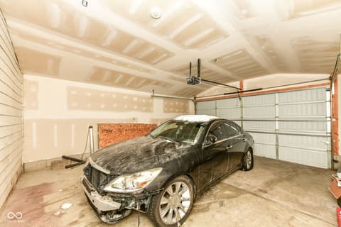 Garage at 154 W Arizona Street, Indianapolis, IN