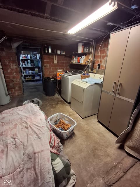 Photo of 107 N Jackson Avenue, Fowler, IN