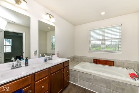 Primary bathroom at 2642 Krasner Drive, Brownsburg, IN