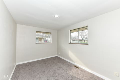 Photo of 2328 E 9th Street, Anderson, IN