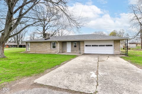 Photo of 2328 E 9th Street, Anderson, IN