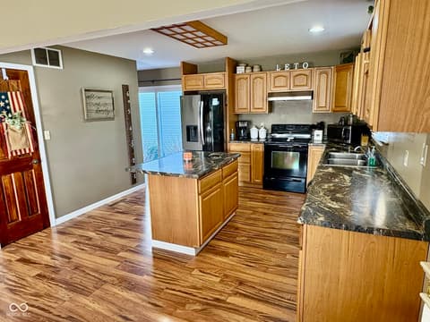Kitchen at 609 N Maple Street, Veedersburg, IN