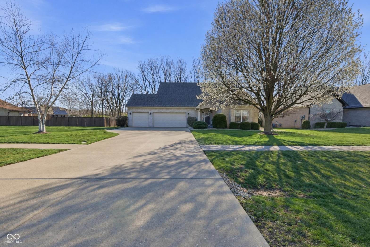 Photo of 5975 S County Road 700 E, Plainfield, IN