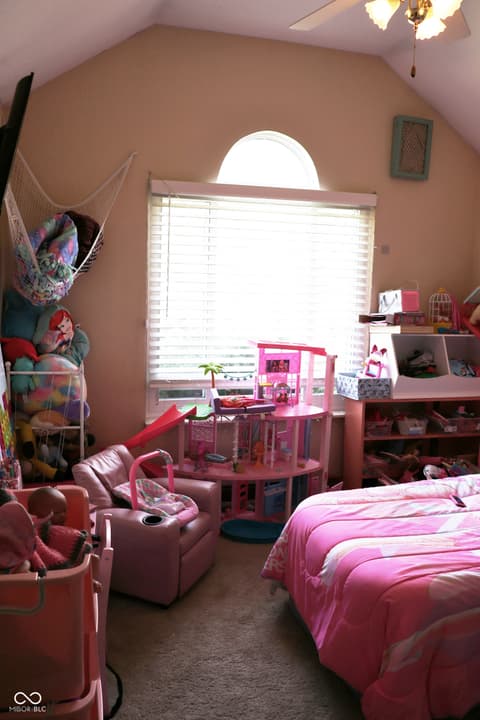 Bedroom at 225 Spurgeon Drive, Seymour, IN